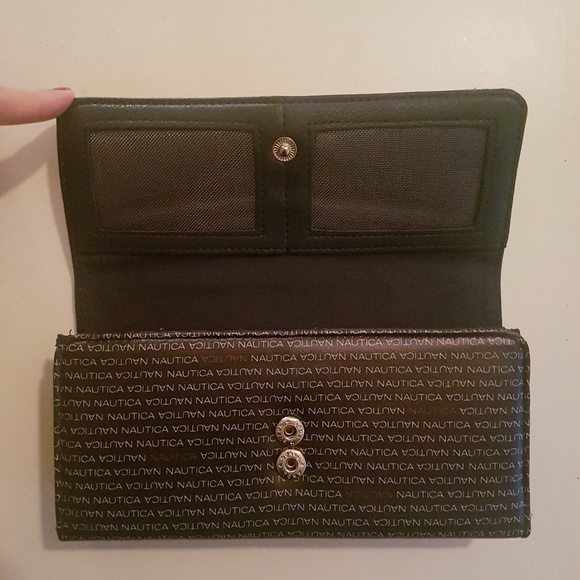 Wallet - Picture 3 of 4